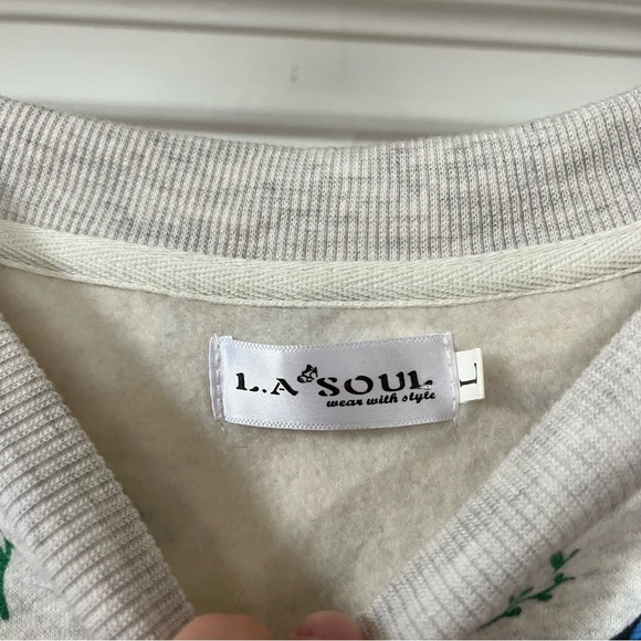 Novelty Bird Sweatshirt Large - Picture 6 of 10